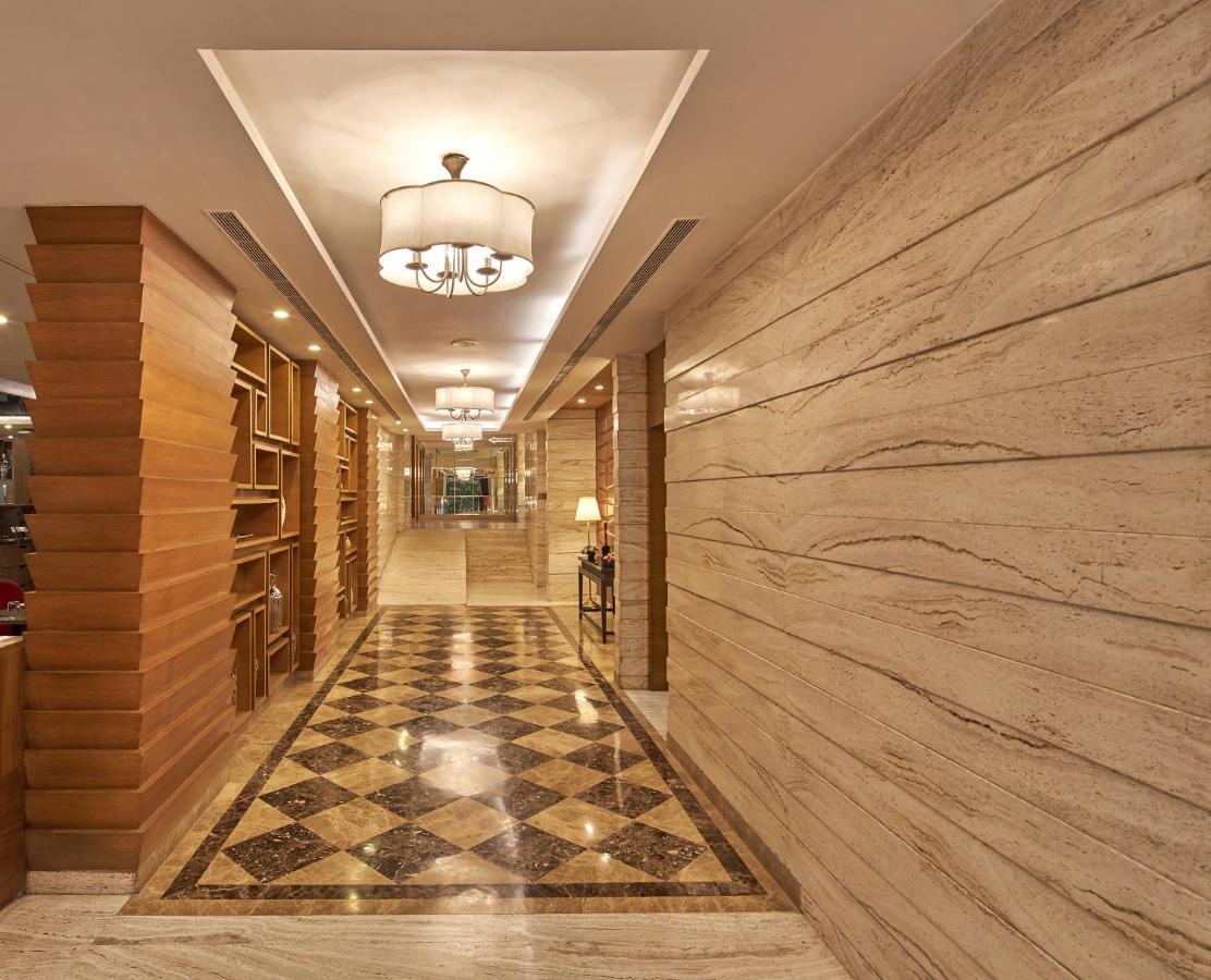 Royal Orchid Central Grazia, Navi Mumbai Kültér fotó