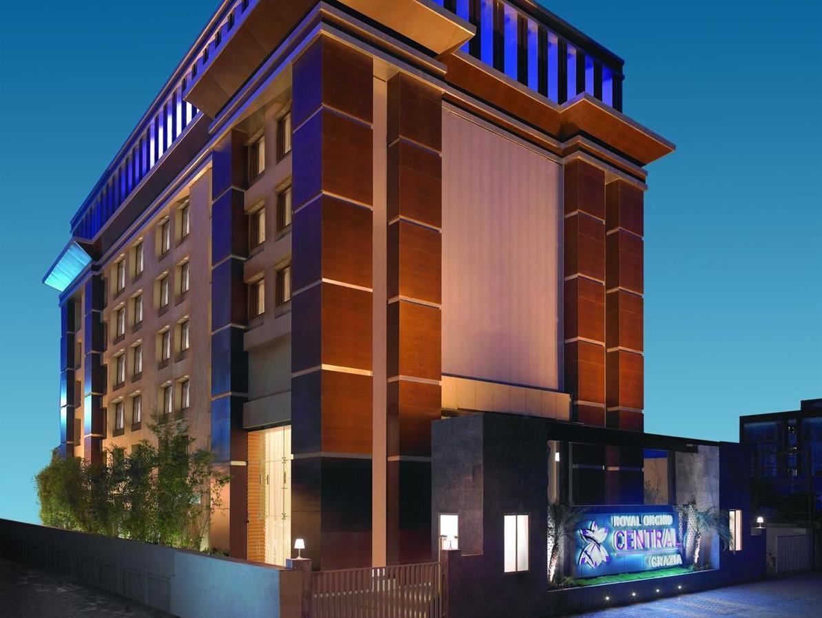 Royal Orchid Central Grazia, Navi Mumbai Kültér fotó